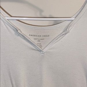 AE white ribbed notch top